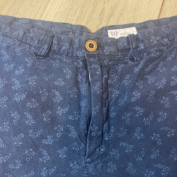 Mens Gap Linen Blend Chambray Blue Button Shorts - Picture 3 of 4
